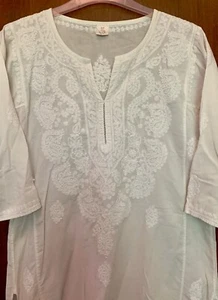 Tunic Top S/M White Paisley Cotton Embroidered Boho Long Length Side Slits - Picture 1 of 14