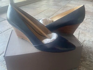 Neu im Karton Franco Sarto Frankie Damen-Pump, mitternachtsblau, 8,5 W - Bild 1 von 5