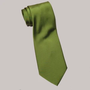 Geoffrey Beene men solid green polyester tie 4" wide 58" long - Picture 1 of 8