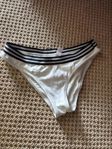 solid and striped / Redone bikini Bottom - Picture 1 of 4