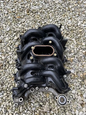 Upper Intake Manifold For 1997-2006 Ford E150 E250 F150 F-250 4.6L - Image 1 of 3
