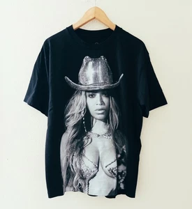 BEYONCE OFFICIAL RENAISSANCE WORLD TOUR CONCERT COWBOY HAT SHIRT New - Picture 1 of 3