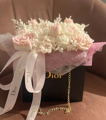 Hermoso Ramo 💐 de Velas Caja de Flores Regalo de Boda 🎁 Foto 1 de 4