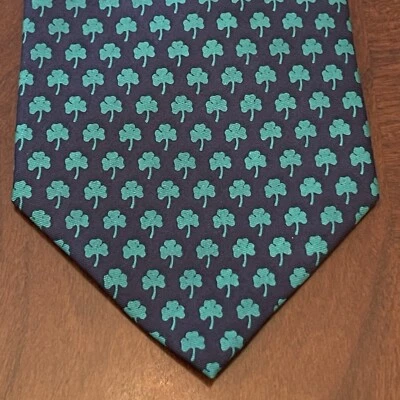 Corbata para el cuello Utopía Green Blur hecha a mano 100 % rayón para hombre hecha en China Foto 1 de 4