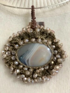 HANDCRAFTED BLUE AND PINK AGATE AND CRYSTAL CABOCHON PENDAND NECKLACE / CHOKER - Picture 1 of 11