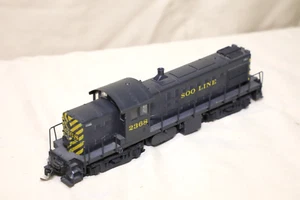 KATO SOO Line #2368 Alco RS1 HO Engine with Kadee Couplers - Picture 1 of 11