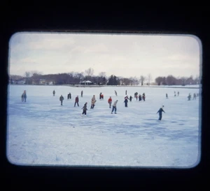 Kodachrome Slide 1948 Photo of People Ice Skating At Onondaga Park Syracuse NY - Picture 1 of 3
