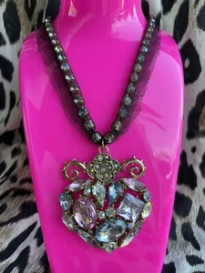Betsey Johnson Abschlussball Party große juwelierte Herzkette Rose Tüll Netz - Bild 1 von 6