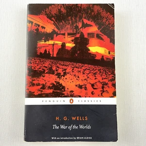 The War of the Worlds by H.G. Wells Paperback Book - Picture 1 of 13