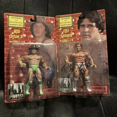 Figuras Toy Co. Tito Santana Variante Sangrienta y Vaquero Bob Orton Firmado Automático, LJN Foto 1 de 4