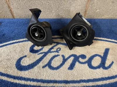 Ford Capri Mk1 Pre Facelift Eye Ball Vents — 第 1/4 张图片