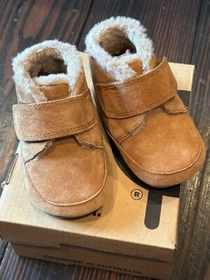 Old Soles Shloofy Toddler Baby Boy Shoes NEW IN BOX, Size 3, Tan Suede Bootie - Image 1 of 4