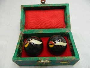 VINTAGE CHINESE MUSICAL BAODING CHIME BALLS W/ORIG BOX Killer Whale W/Ball - Picture 1 of 6