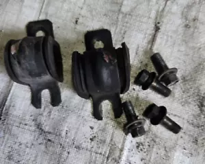 90-96 Nissan 300zx Z32 Front Sway Bar Brackets Pair LH & RH - Picture 1 of 6