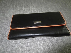 Women Leather Check Book Wallet Holds Credit Cards and Ink Pen - Picture 1 of 6