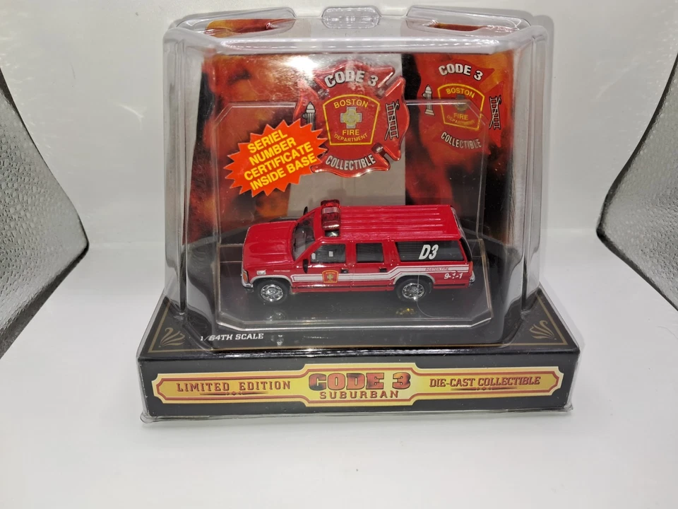 Code 3 Limited Edition 12402 GMC Suburban Boston Fire Department H1