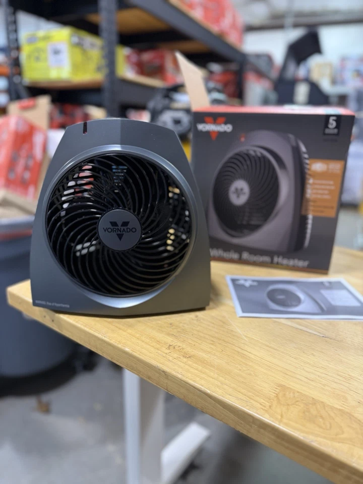 Vornado VH200 1500W Electric Portable Whole Room Heater - Image 1 of 1