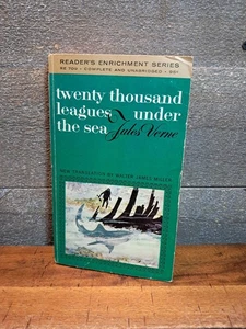 Twenty Thousand Leagues Under the Sea Reader Enrichment Series Paperback - GOOD - Imagen 1 de 9