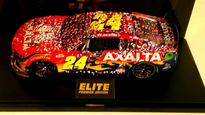 2025 William Byron #24 Axalta Daytona Dayton 500 Win Premier 1:24 Elite - Image 1 of 4