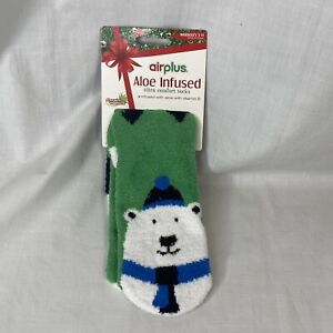 Aloe Infused Polar Bear Comfort Fleece Socks Womens 5-11 Soft Winter Green NEW