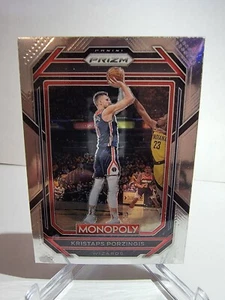 2022-23 Panini Prizm Monopoly #89 Kristaps Porzingis Edición Limitada Magos - Imagen 1 de 2