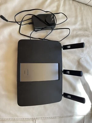 Linksys EA6900 V1.1 5-Port Wireless Router WiFi - Image 1 of 3