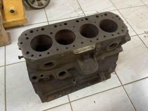 MG MGA 1622 Motorblock - Bild 1 von 4