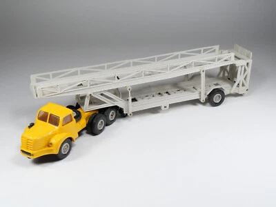 NOREV - 95 - Tracteur Berliet TBO 15 - Transporteur - Jaune D’or - 1/43 - Photo 1/4