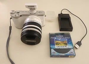 Samsung NX300 Camera - White - 18-55mm Lens - Amoled Display - Wifi 🔥🔥 - Picture 1 of 16