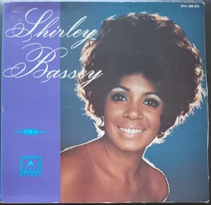 Shirley Bassey - self titled LP record near mint, gatefold cover VG - Picture 1 of 4