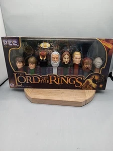 PEZ Il Signore degli Anelli Serie Limitata da Collezione Set 2011 EYE SAURON - Foto 1 di 15
