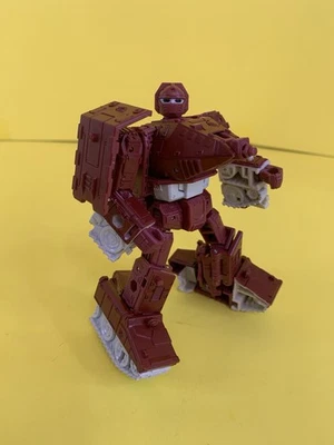 Transformers Toys Generations War for Cybertron: Kingdom Deluxe WFC-K6 Warpath - Image 1 of 4