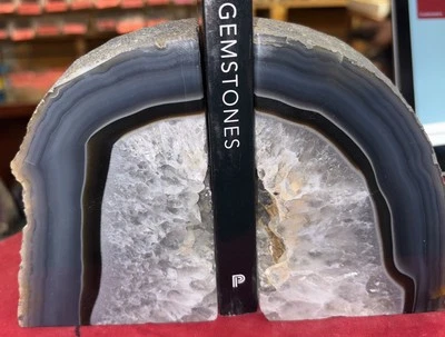 Brazilian Agate Book Ends 4 Pounds 5 Ounces - Image 1 of 4