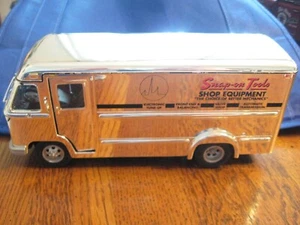 Snap On Chrome 1961 Divco Delivery truck bank 1:25 scale all doors open - Picture 1 of 14