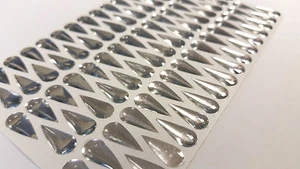 190 Träne Tropfen Aufkleber Edelsteine selbstklebend klebend silberfarben - 13 mm x 6 mm - Bild 1 von 2