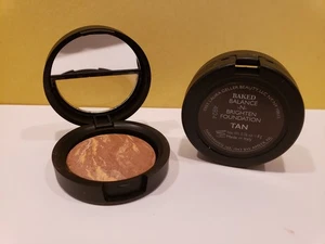Laura Geller ~ Baked Balance N Brighten Foundation ~ "Tan" ~ NEW SAMPLE SIZE - Picture 1 of 3