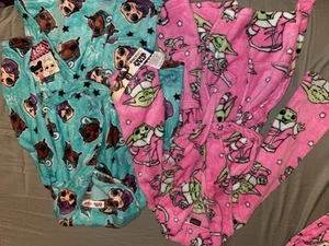 Girl Robes ( Sz- 7/8 ) - Picture 1 of 8