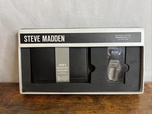 NUEVO Steve Madden Cartera Negra Cuero Genuino Pasaporte Doble Pliegue Protección RFID - Imagen 1 de 2