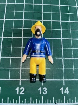 Fireman Sam Action Figure Firefighter With Mask - Image 1 of 4