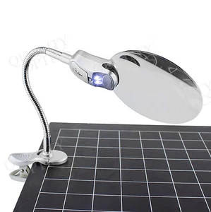 KLEMMCLIP AUF SCHREIBTISCHPLATTE TISCHLUPE LED BELEUCHTETE VERGRÖSSERUNG FLEX HALSHALTERUNG - Bild 1 von 5