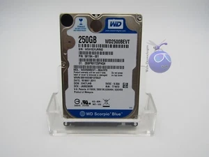 Disque Dur 250GoGo SATA 2.5 Western Digital Blue WD2500BEVT 5400rpm 8Mo - Foto 1 di 3