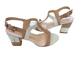 LEIRI ALGARVE .. White & Caramel Patent T-Bar Sandals Sz EU 40 UK 6.5 - Picture 1 of 9