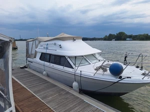 Aktualisiertes Angebot Motorboot Bayliner 2858 Flybridge Angelboot - Bild 1 von 23