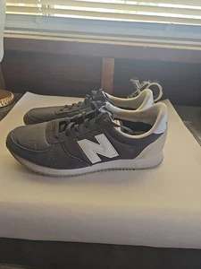 New Balance Shoes Size 10 - Picture 1 of 5