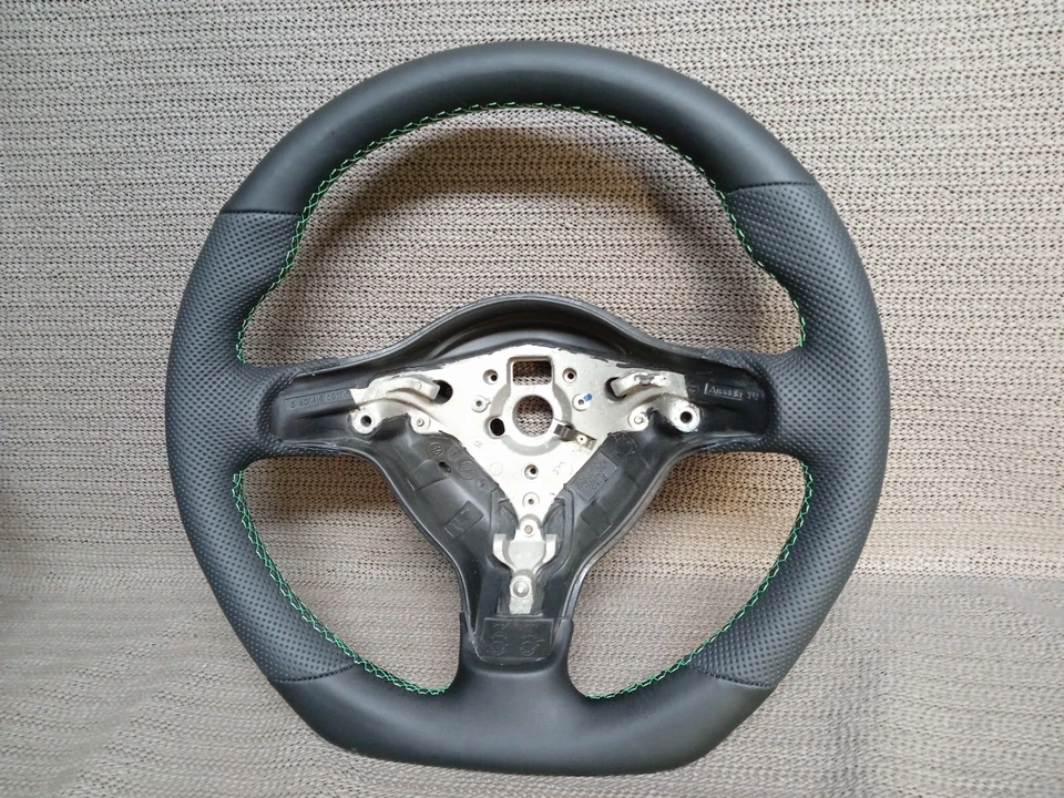 Sport Lenkrad VW Lupo 6N  Polo 6n2   Neu Beziehen Ohne Tausch !! - Bild 1 von 1