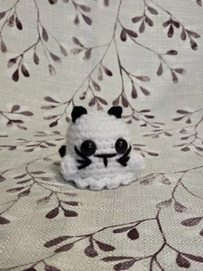 1 gehäkeltes Mini Gespenst Halloween Kätzchen Geist Handarbeit Katzengespenst Mini Ghost Kitty - Bild 1 von 6
