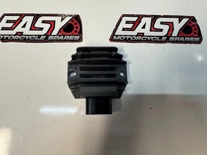 Yamaha YZF R1 2015-2025 Regulator Rectifier OEM Genuine 2CR-81960-01 #2 - Picture 1 of 5