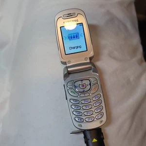 Samsung SGH-X495 Flip phone Cell Phone 90s parts only READ - Picture 1 of 5