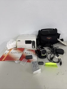 JVC Everio Camcorder Camera GZ-MG360BU BOX, Battery, Charger, Remote,Cable & Bag - Picture 1 of 24