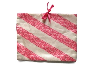 Schiaparelli Vintage Stockings Bag Pink Satin Lace Print Lingerie Hosiery Storag - Picture 1 of 5